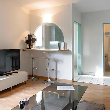 Modern Apartments In The Heart Of Lausanne Exterior photo